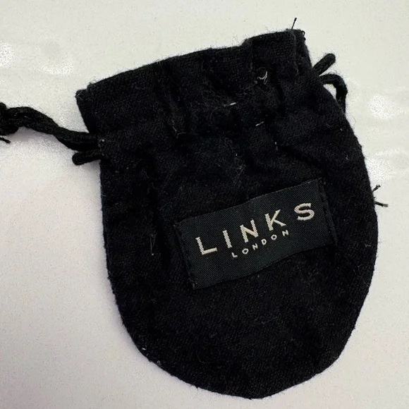 LINKS OF LONDON sweetie bracelet sz small w/ 4 charms - Picture 4 of 4